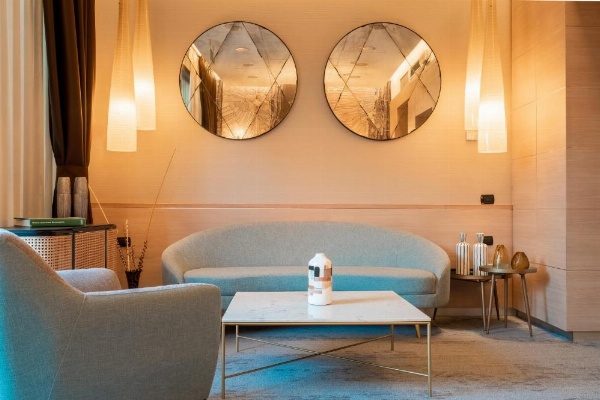 Aemilia Hotel Bologna image 11